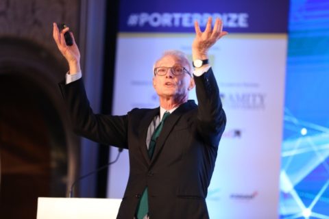 Michael E. Porter discusses strategy with a gathering of top industry leaders in Mumbai